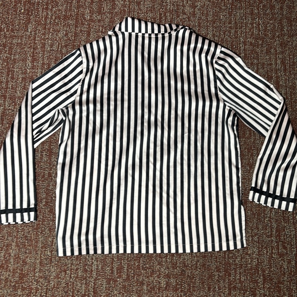 Victoria's Secret Black and White Striped sleep shirt silky nighty blouse small - Picture 6 of 11